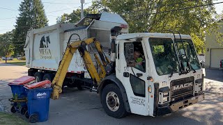 Mega Disposal Heil Python Garbage Truck Packing Fall Recycling