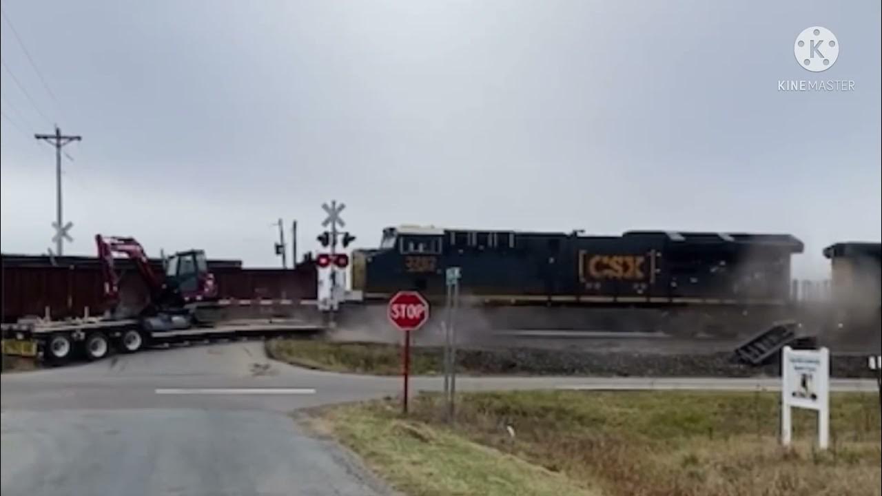 Train Hits Oversized Load in Marion,Ohio YouTube