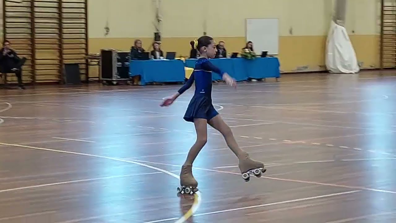Patinagem Artística - Adriana Reis - 9 anos - Nível 4 Patinagem Livre