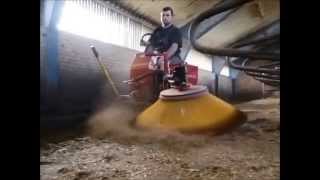 Bobman Pro With Scraper, Lime Box And Brush