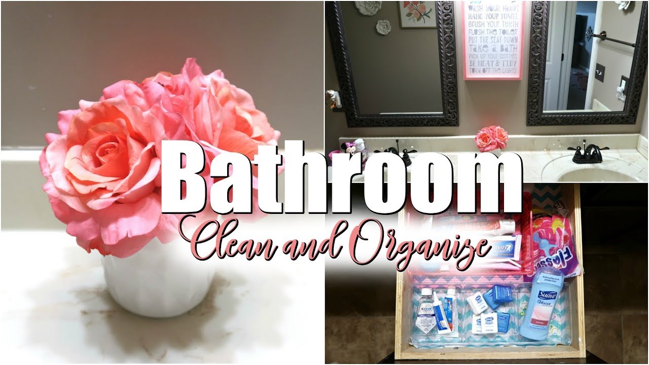 EXTREME BATHROOM ORGANIZE AND CLEAN WITH ME//CLEANING ROUTINE 2018// BATHROOM CLEANING ROUTINE