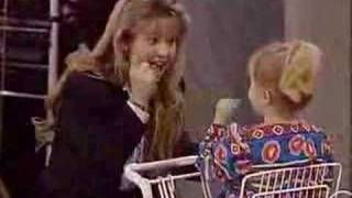 Full House | D.J. Tanner sings to Michelle