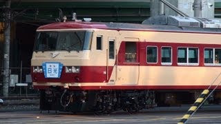 【157系色に「準急日光」のHMを掲出】JR東日本185系大宮車OM08編成