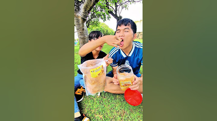 So sánh độ dính của bánh tráng trộn hành phi túi zip 500g với hũ 300g