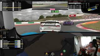 Carrerita  de la Gt4 Fixed en Iracing con el Porsche cayman 718