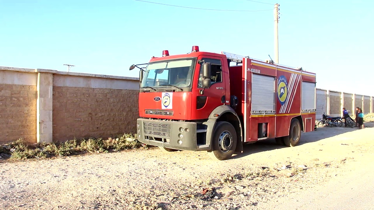 تنظيف وغسل مدرسة قرية حوير العيس في ريف حلب الجنوبي