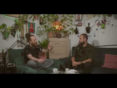 وثائقي تذكار حمص حياة متطوعين من الهلال الأحمر في مدينة حمص الحلقة 43 بودكاست سوق الحشيش