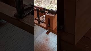 Torno para tornear madeira ficou muito bom