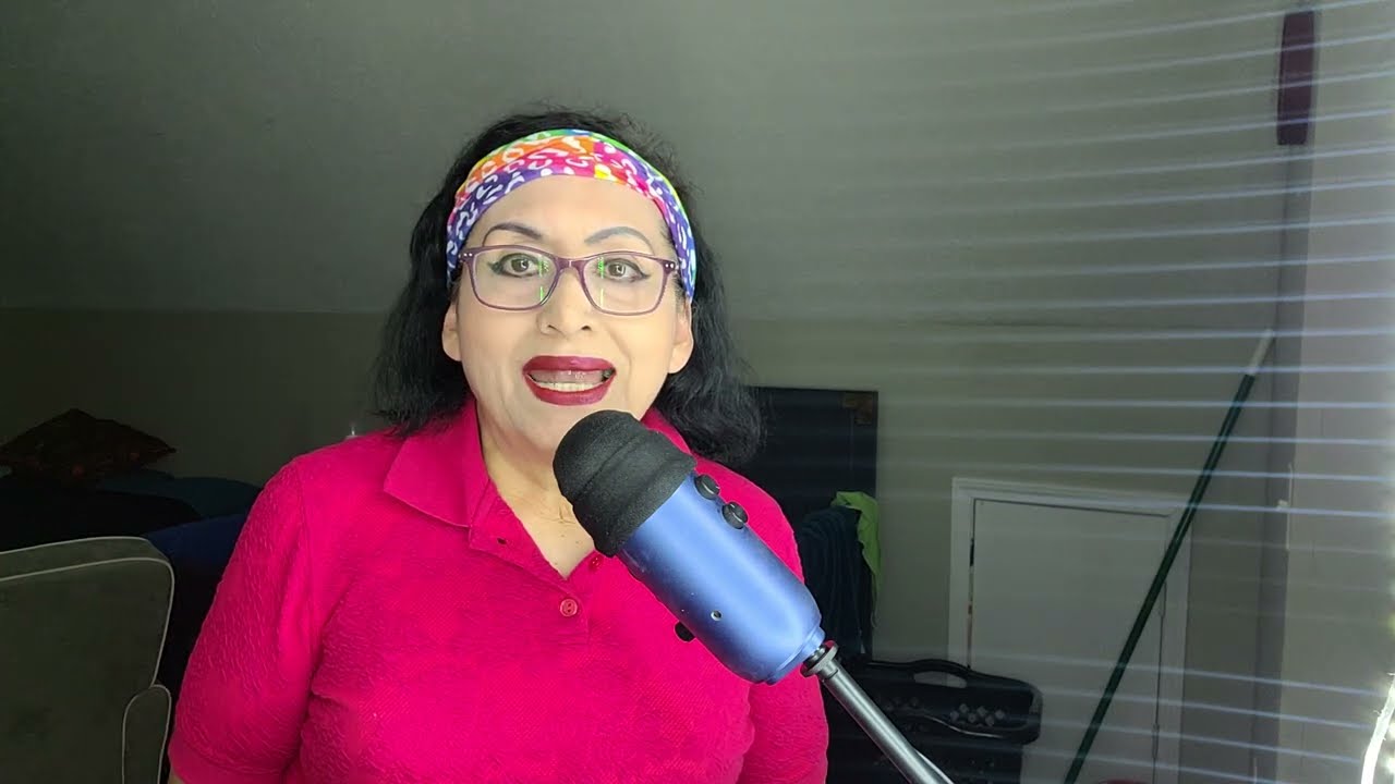 ASMR Inaudible!Platicando de mi pasado!! Con  chicle!!