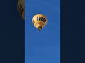 Heißluftballon Tiefflug / Landung
