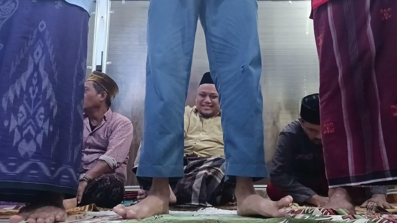 Ini lanjutan video part 2 ayo komen yg banyak biar bisa syuting terus @DhotdesignGeng4GPERODONAKona 