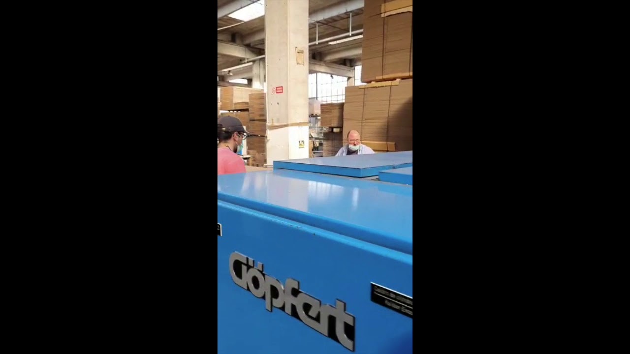 Göpfert Boxmaker SRE MAXI 2500 with Flexo unit
