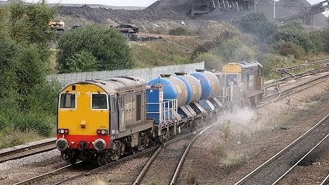 DRS 20305 & 20302 chop through Hatfield & Stainforth with 3S13 RHTT.