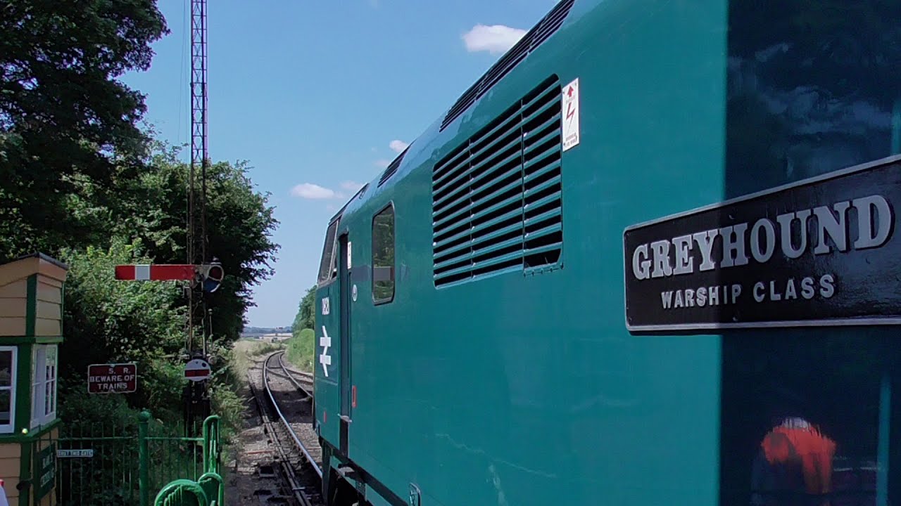 Diesel engine (Warship) Greyhound D821 @ Alresford station. MHR diesel gala July 25.