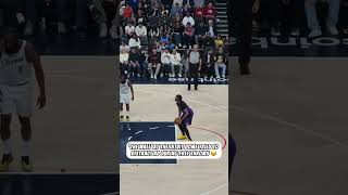 Clippers fans tried distracting Anthony Davis 😂 (via @LADEig/X)