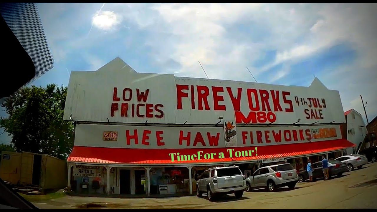 Hee Haw Fireworks Store in Goodlettsville, TN Tour! Awesome 🧨🎉 YouTube