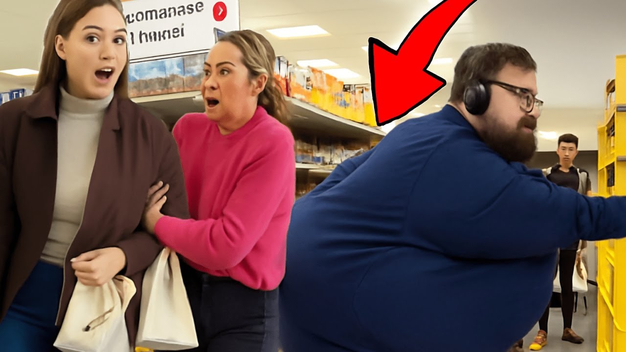 Fat Janitor Farts In Peoples Faces At Grocery Store!!!