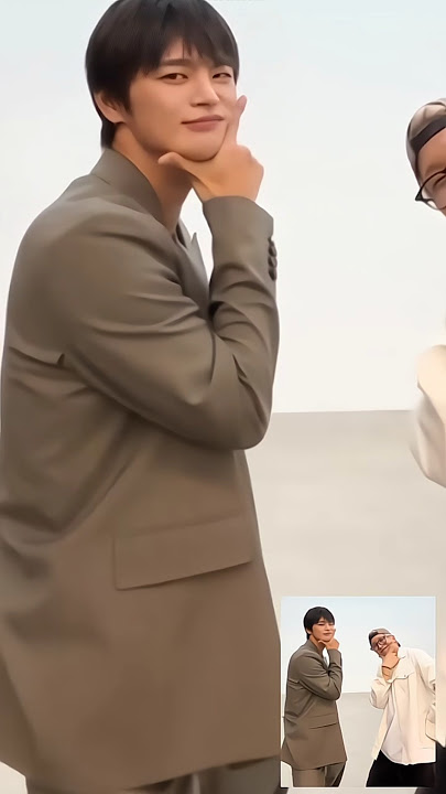 Seo In Guk dances so well 😍