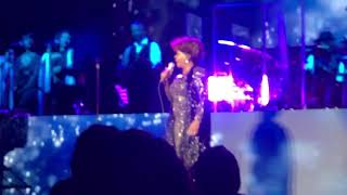 Video thumbnail of "Anita Baker - Angel (LIVE)"