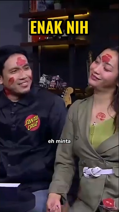 HESTI UDAH PASRAH DICIUM, SAMA DESTA CUMA DILIATIN AJA #tonightshow #shorts