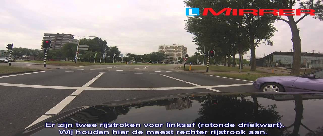 Rotonde Zaandam driekwart vanaf PurmerendA7   YouTube 1