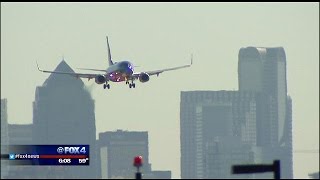 Southwest Airlines baggage handlers protest at Love Field