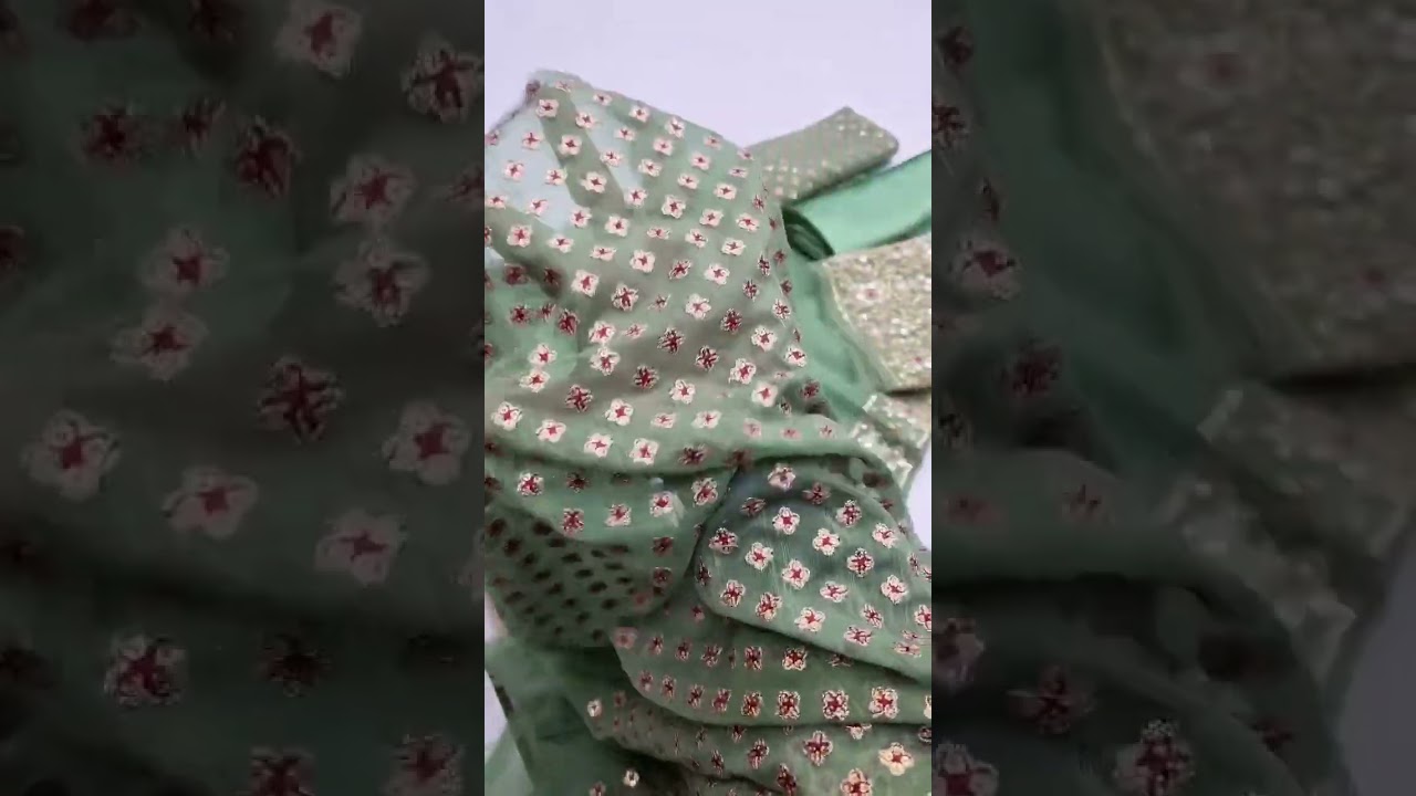 KAREENA KAPOOR NEW PISTACHIO CHIFFON PARTY WEAR