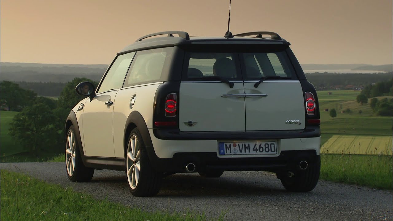 Mini R55 Cooper S Clubman | Driving Scenes - YouTube