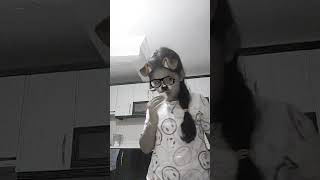 Hiçmi Yalan Soylemezmis Hadi Yaa Oylemiii