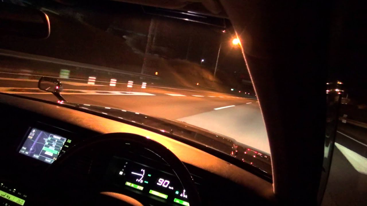 Toyota Century  トヨタ　センチュリー　V12 1GZ-FE　フェンダーミラー車　高速道路　走行　エンジン回転数80.90.100 　2016/03/23