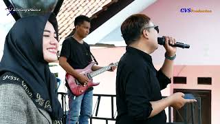 Download Lagu YESSI SOVIA Feat DYMAS Candra MEMANDNGMU @D''Bintang Musica @Sukahaji MP3