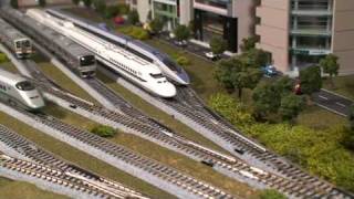 Kato City Layout - Japanese Model Train (N Scale)