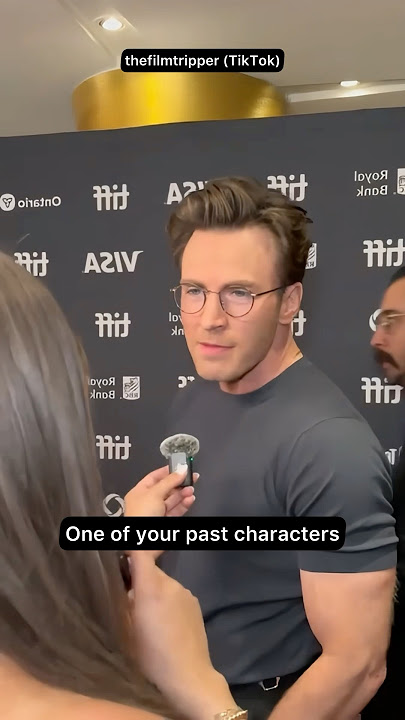 Which one would you have chosen? 👀 #chrisevans #captainamerica