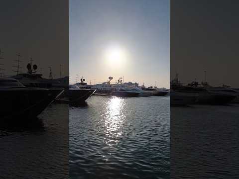 Video: Morsko pristanišče Dikson v Rusiji. Port Dickson v Maleziji