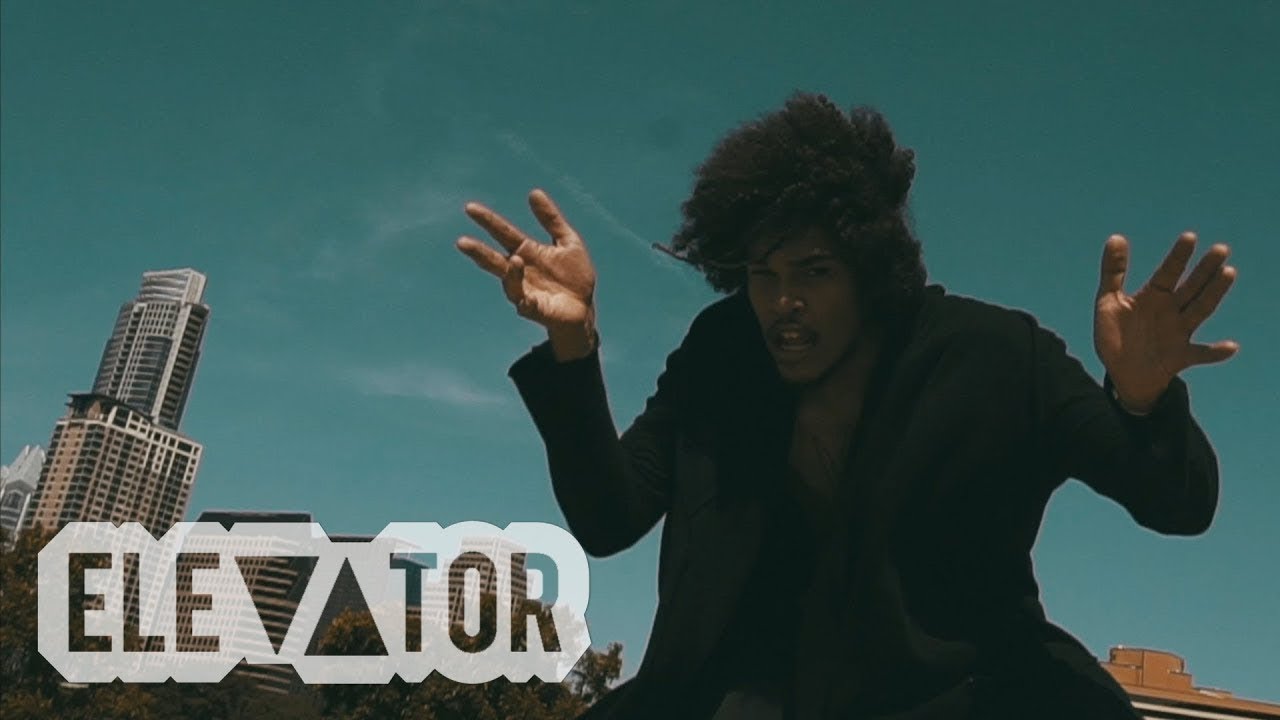 Notions ft. Fronzilla of Attila - Outer Haven (Official Music Video) adlı videoyu YouTube'da izle Notions ft. Fronzilla of Attila - Outer Haven (Official Music Video) adlı videoyu YouTube'da izle