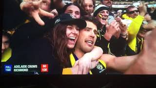Richmond vs Adelaide 2017 AFL Grand Final Lap of honour