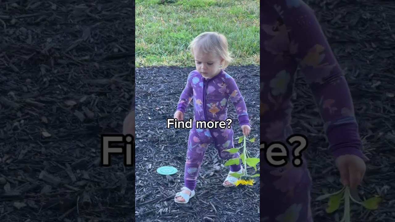 She LOVES flowers 🥹