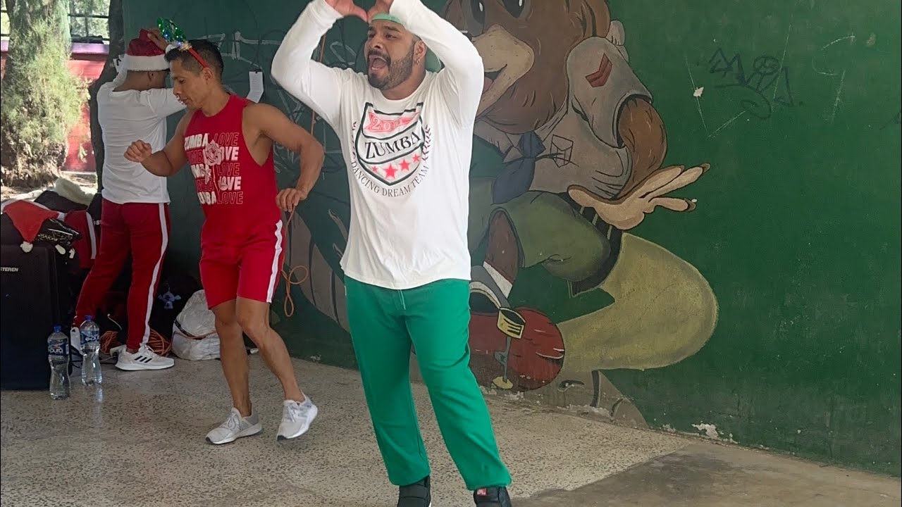 ‪@chiquitoteamband‬