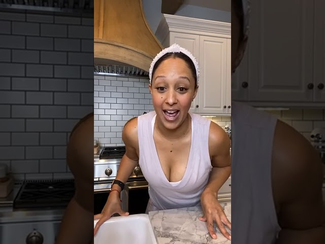 Tamera Mowry-Housley (@tameramowrytwo) archived Instagram live stream from April 18, 2020