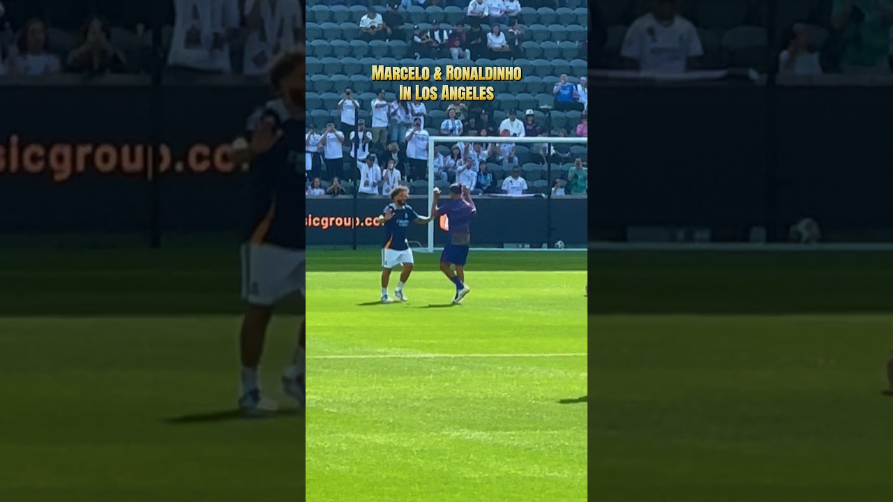 Marcelo and Ronaldinho in LA!! 