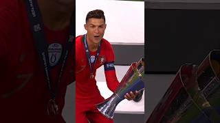 Cristiano Lifting The 2019 Nations League Trophy