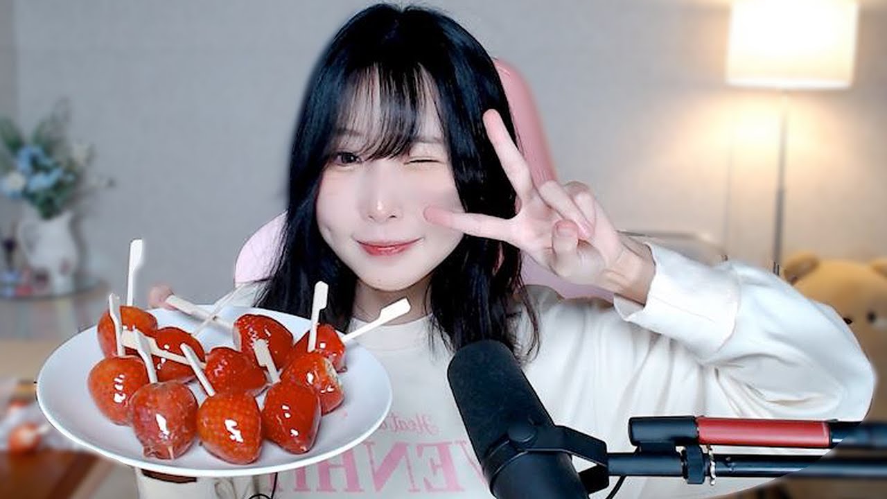 실패? 성공? 딸기 탕후루 만들기 - YouTube