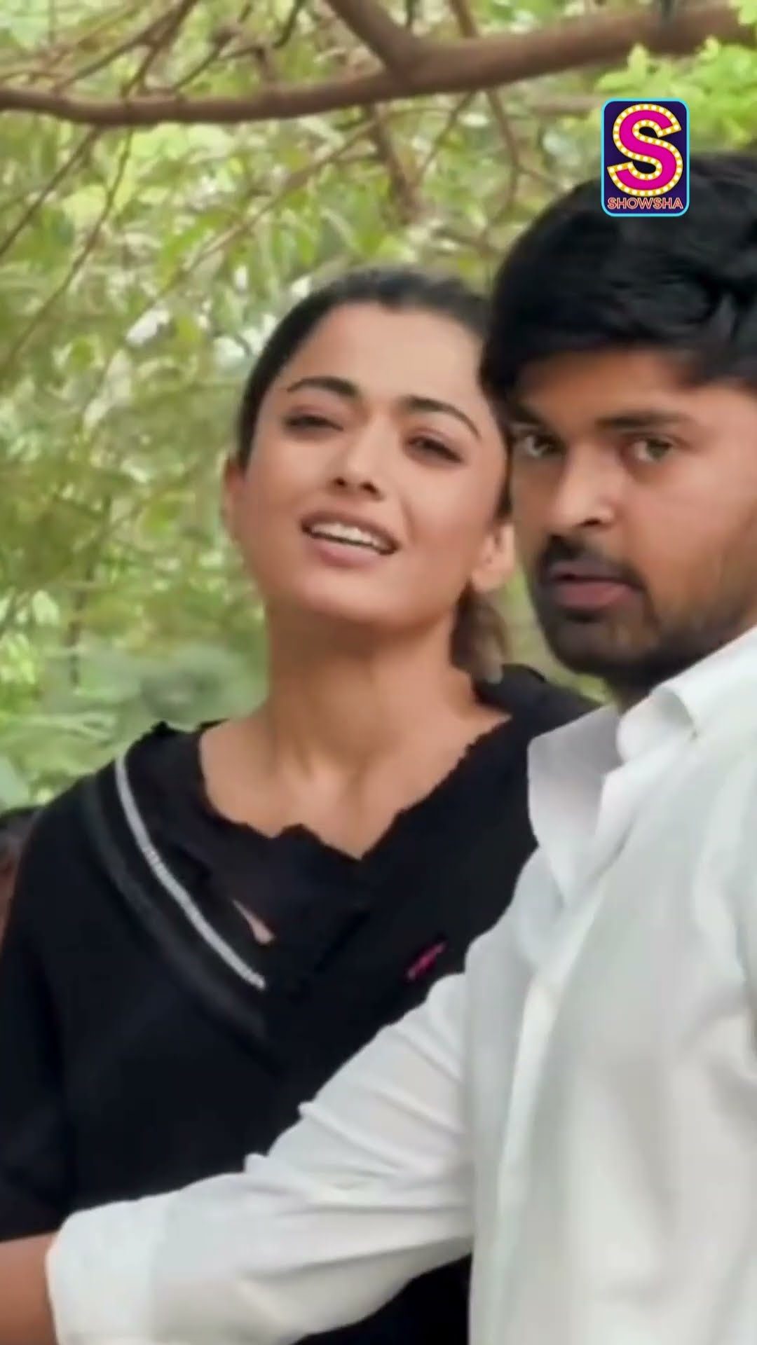 Rashmika Mandanna Sports Casual Black Oversized Sweater With A Bun! | N18S #shorts #viralvideos