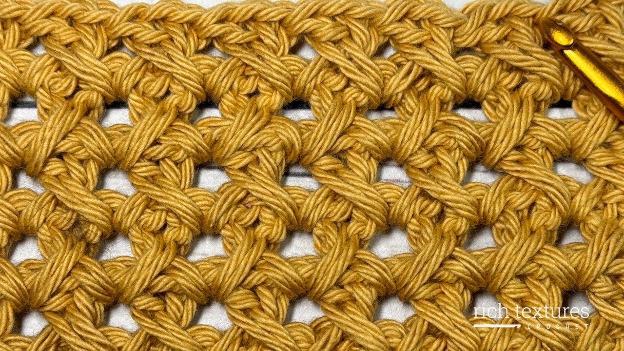 Spiked Crossed Stitch | How to Crochet | Crochet Stitch for Market Bags!