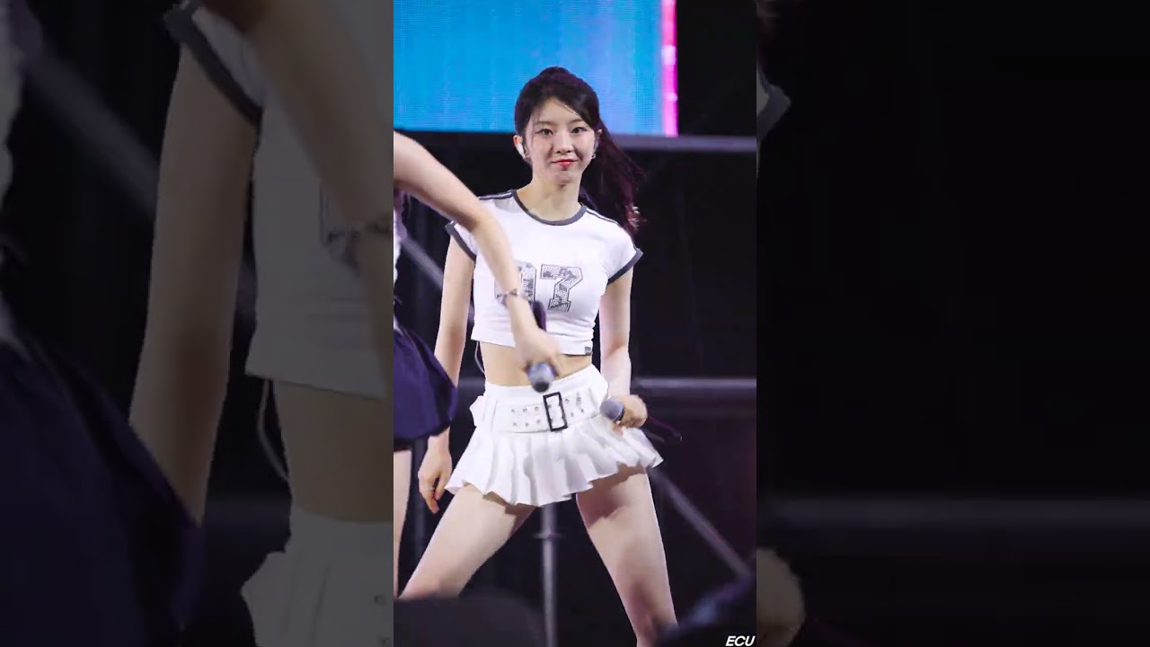 라잇썸 (LIGHTSUM) 주현 (JUHYEON) POSE! [4K60P] 240909 부산가톨릭대학교 공연 직캠 by ECU