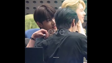 Another Woonghao crumbs😌 #zb1 #zerobaseone #jiwoong #zhanghao #shortvideo #shortsfeed #shorts