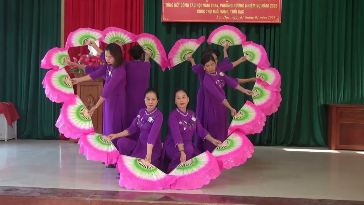 MUA CHEO HAY NHAT MOI THOI DAI VOI BAI KHONG DAU BANG QUE HUONG MINH