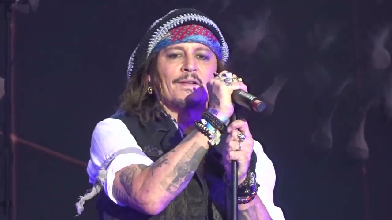 Johnny Depp (Hollywood Vampires) - Heroes (Mainz 30.06.2023)