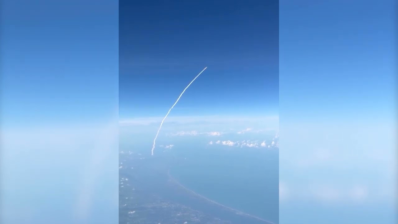 Passenger captures Artemis II launch from a plane window