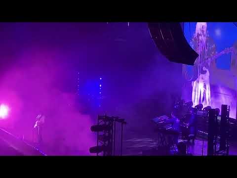 keshi - i swear i’ll never leave again (Vancouver 2023)